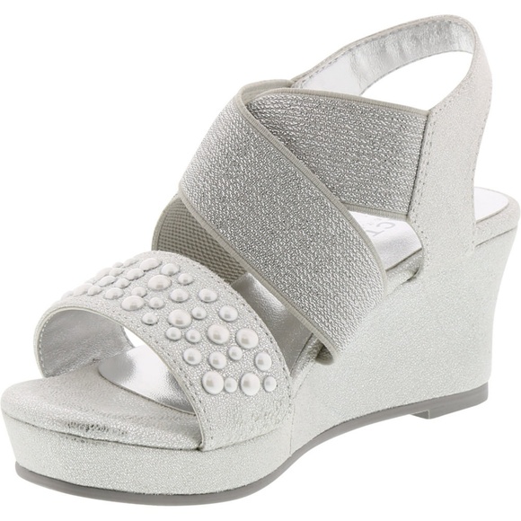 Kenneth Cole Kids Shoes - Kids Size 13 - Picture 4 of 7